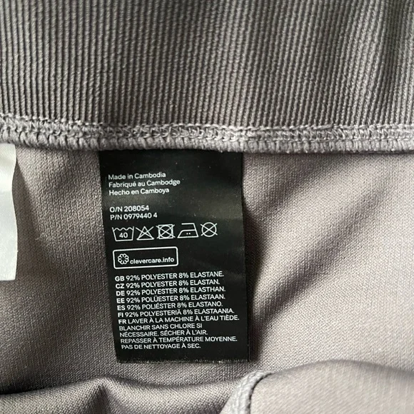 Grey Ribbed Leggings with Slit - Picture 9 of 10